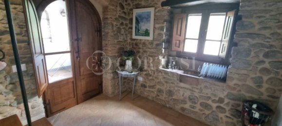 5 bedrooms House in Città di Castello, Italy No. 267195 38