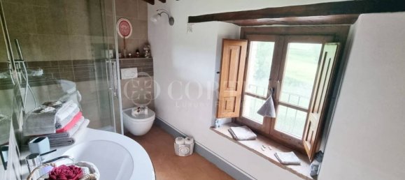5 bedrooms House in Città di Castello, Italy No. 267195 2