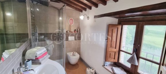 5 bedrooms House in Città di Castello, Italy No. 267195 41