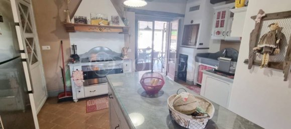 5 bedrooms House in Città di Castello, Italy No. 267195 19