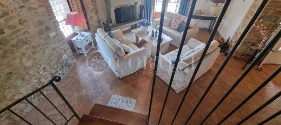 5 bedrooms House in Città di Castello, Italy No. 267195 26