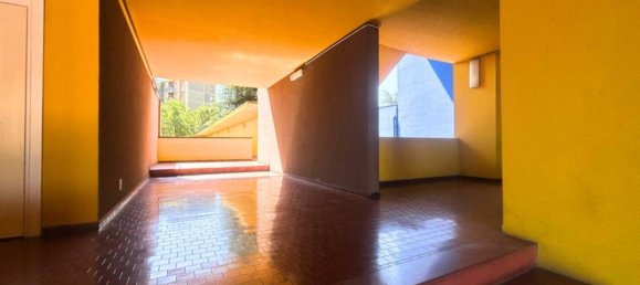 2 bedrooms Penthouse in Milan, Italy No. 259914 9