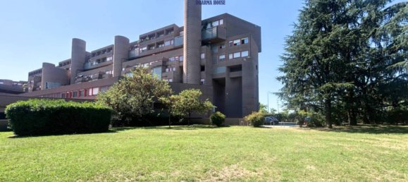 2 bedrooms Penthouse in Milan, Italy No. 259914 2