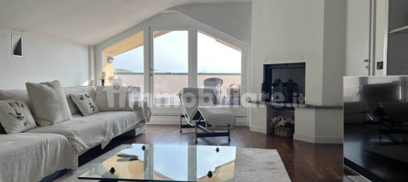 3 Schlafzimmer Penthouse in Piacenza, Italy, Nr. 92468 26