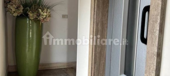 3 Schlafzimmer Penthouse in Piacenza, Italy, Nr. 92468 44