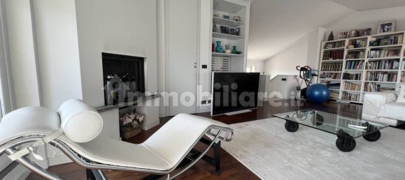 3 Schlafzimmer Penthouse in Piacenza, Italy, Nr. 92468 41