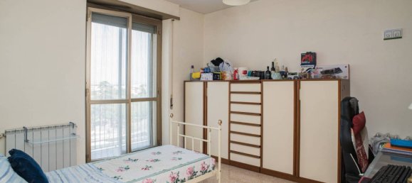 3 Schlafzimmer Wohnung in Rome, Italy, Nr. 294186 3