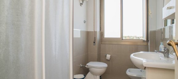 3 Schlafzimmer Wohnung in Rome, Italy, Nr. 294186 18