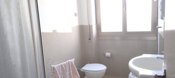 3 Schlafzimmer Wohnung in Rome, Italy, Nr. 294186 34