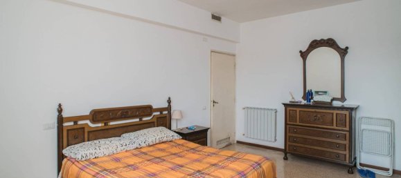 3 Schlafzimmer Wohnung in Rome, Italy, Nr. 294186 8