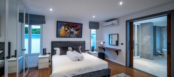 6 bedrooms Cafe / restaurant in Pattaya, Thailand No. 21570 3