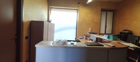 Oficina en Cuggiono, Italy 78 m² No. 79872 4