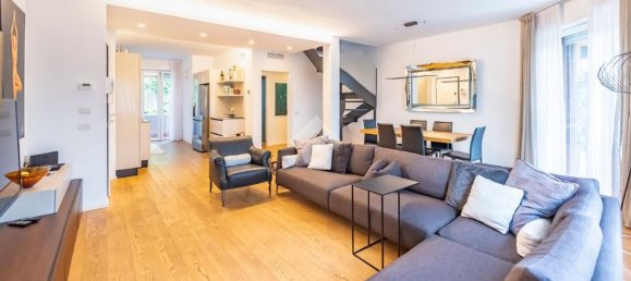 5 rooms Apartment in Arese, Italy No. 24861 5