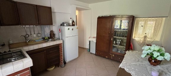 2 rooms House in San Severino Marche, Italy No. 87353 11