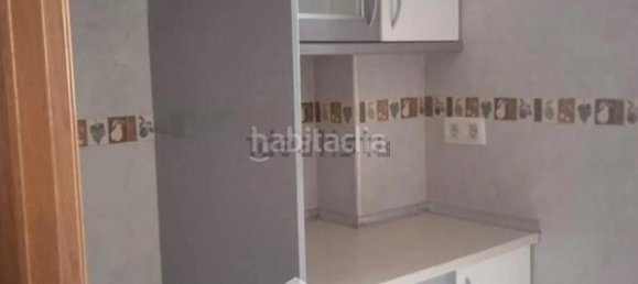 Apartamento de 3 dormitorios en Fuenlabrada, Spain No. 154839 15