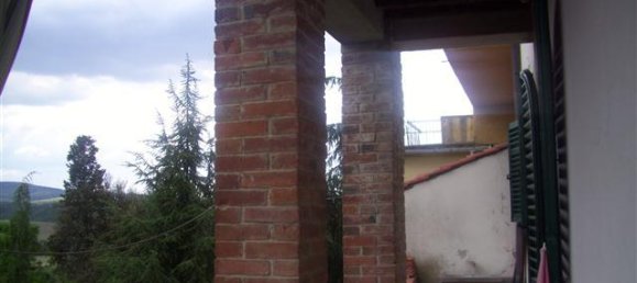 Квартира с 4 комнатами в Латерина Перджине Вальдарно, Италия № 232907 12