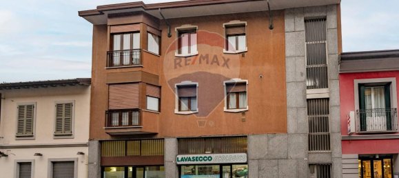 3غرفة شقة في Parabiago, Italy رقم 64038 27