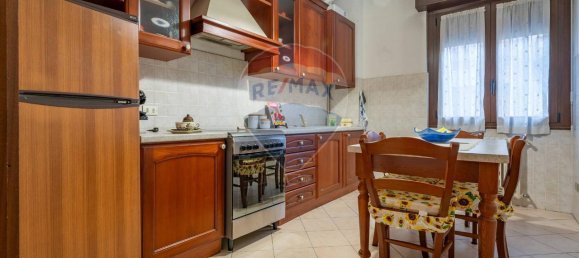 3غرفة شقة في Parabiago, Italy رقم 64038 15