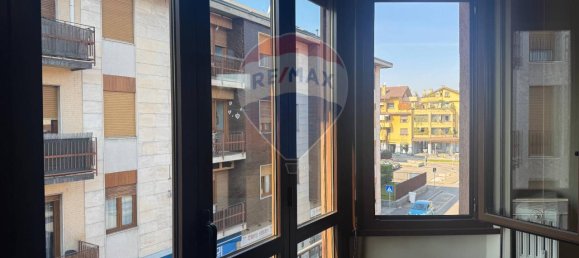 3غرفة شقة في Parabiago, Italy رقم 64038 10