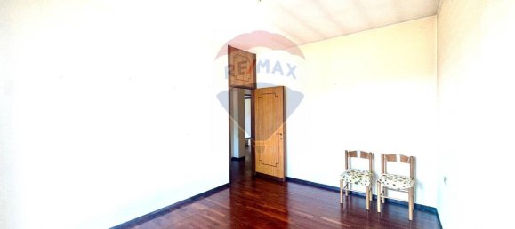 3غرفة شقة في Parabiago, Italy رقم 64038 21