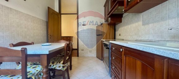 3غرفة شقة في Parabiago, Italy رقم 64038 12