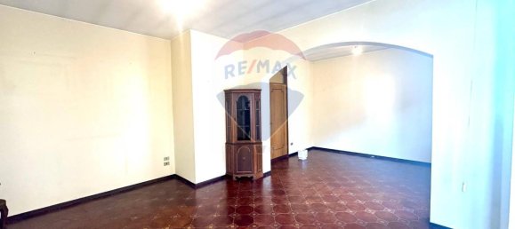 3غرفة شقة في Parabiago, Italy رقم 64038 3