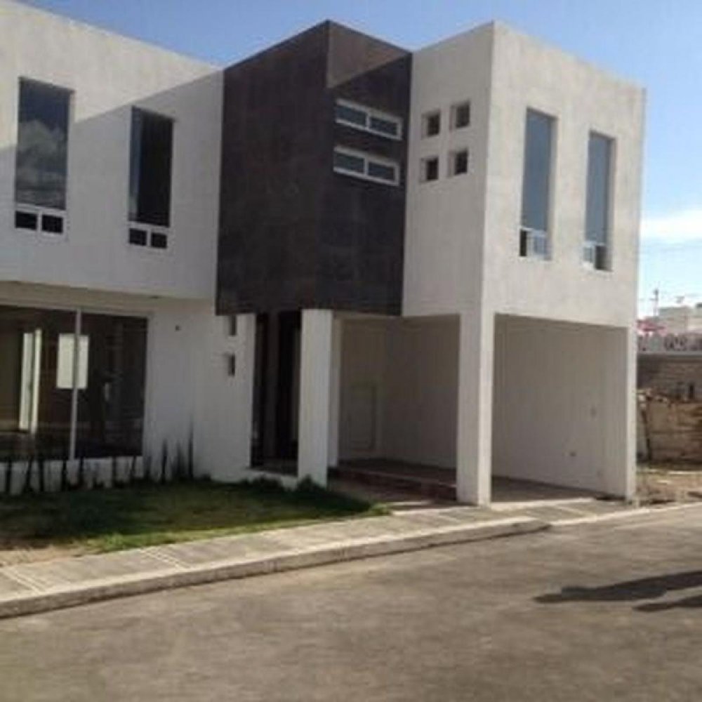 Casa de 3 dormitorios en San Buenaventura, Mexico No. 207316