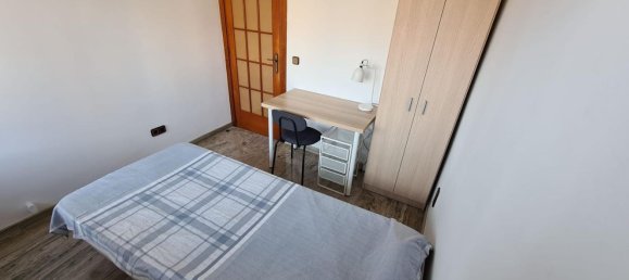 4 chambres Appartement à Vic, Spain No. 185649 7