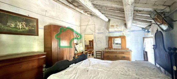 4 bedrooms House in Rodigo, Italy No. 16903 16