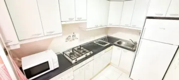 Apartamento de 2 dormitorios en Madrid, Spain No. 138076 2