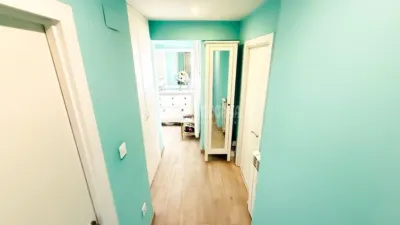 Apartamento de 2 dormitorios en Madrid, Spain No. 138076