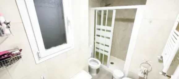 Apartamento de 2 dormitorios en Madrid, Spain No. 138076 20