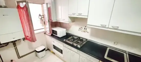 Apartamento de 2 dormitorios en Madrid, Spain No. 138076 4