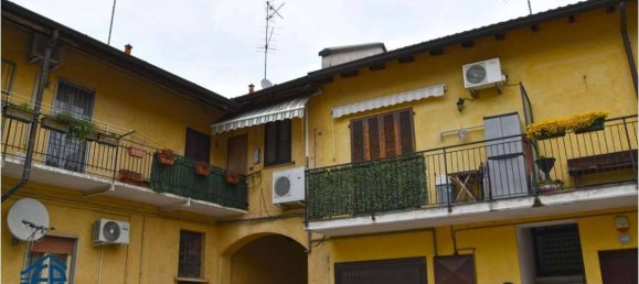 3 Schlafzimmer Wohnung in Paderno Dugnano, Italy, Nr. 271507 2