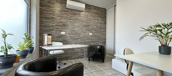 64m² Office in Seixal, Portugal No. 73672 16