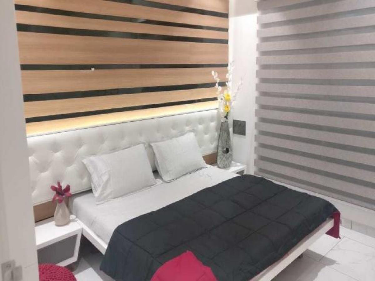 2 bedrooms House in Surat, India No. 47426