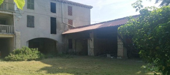 5 rooms House in Ozzano Monferrato, Italy No. 175584 3