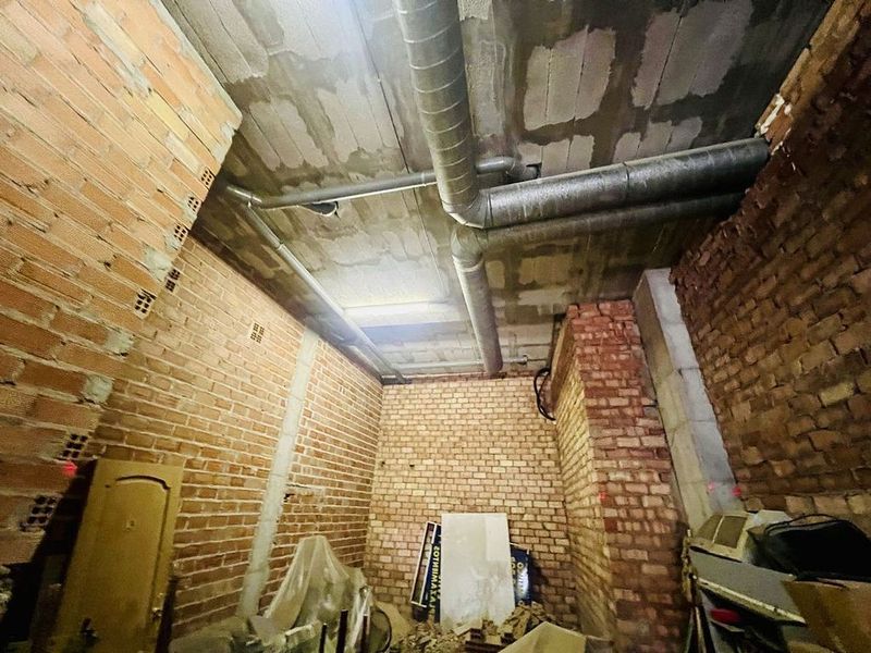  Commercial property in Malaga, Spain No. 226882