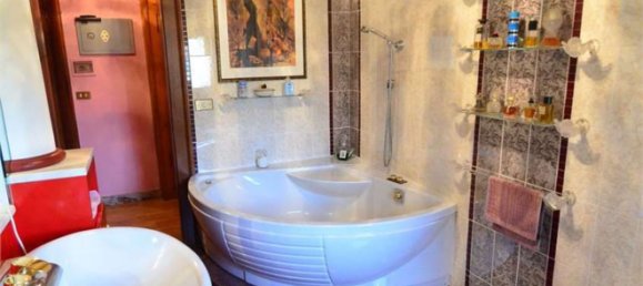 5غرفة شقة في Spilamberto, Italy رقم 121566 15