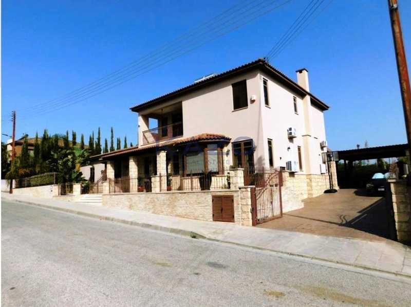 4 Schlafzimmer Villa in Episkopi, Cyprus, Nr. 14701