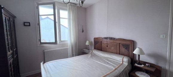 4 bedrooms House in Les Ormes, France No. 313322 11