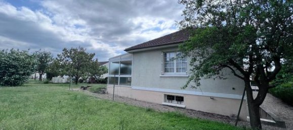 4 bedrooms House in Les Ormes, France No. 313322 4