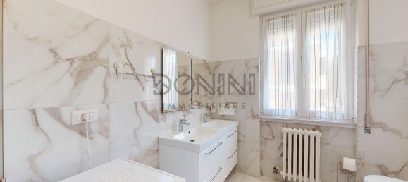 Apartamento de 3 habitaciónes en Tradate, Italy No. 228658 13