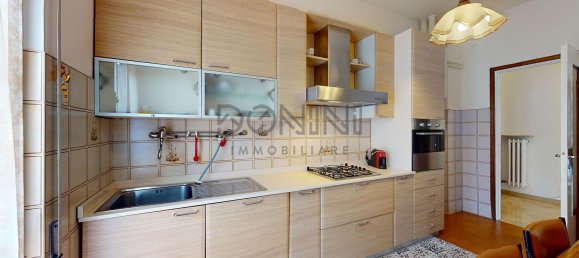 Apartamento de 3 habitaciónes en Tradate, Italy No. 228658 5