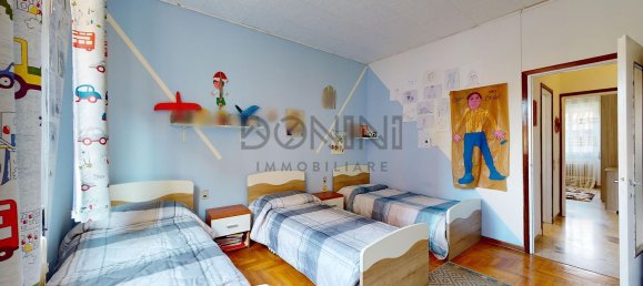 Apartamento de 3 habitaciónes en Tradate, Italy No. 228658 12