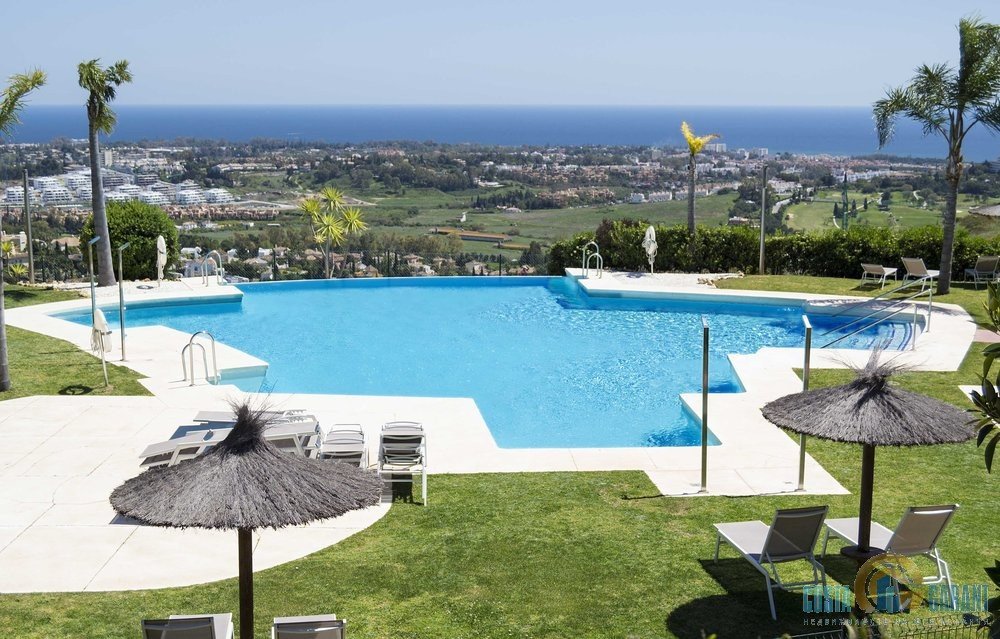 Квартира с 2 спальнями в Марбелья, Испания № 9943