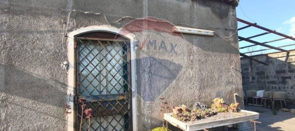 3 bedrooms House in Misterbianco, Italy No. 326110 8