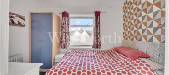 Casa T3 em London, United Kingdom N.º 3670 7