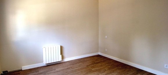 2 bedrooms House in Vernouillet, France No. 168114 19