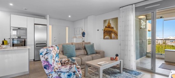 Apartamento T2 em San Miguel de Salinas, Spain N.º 366320 2